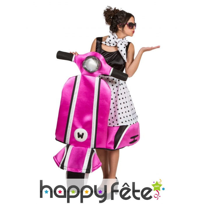 Costume en vespa rose pour femme