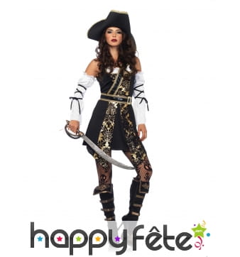 Costume de la reine des pirates