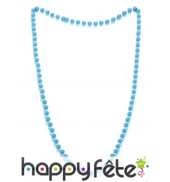 Collier de perles bleues en plastique