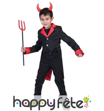 Costume de petit diable avec queue de pie