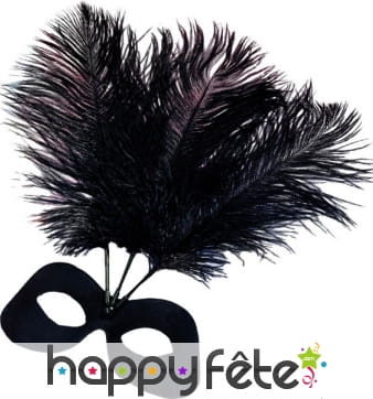 Loup guadeloupe avec plumes noires