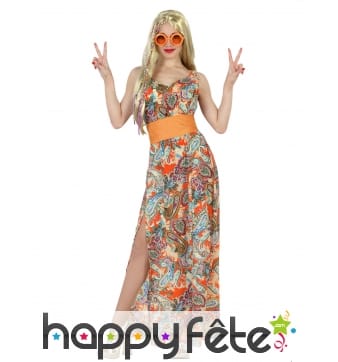 Longue robe hippie colorée et imprimée